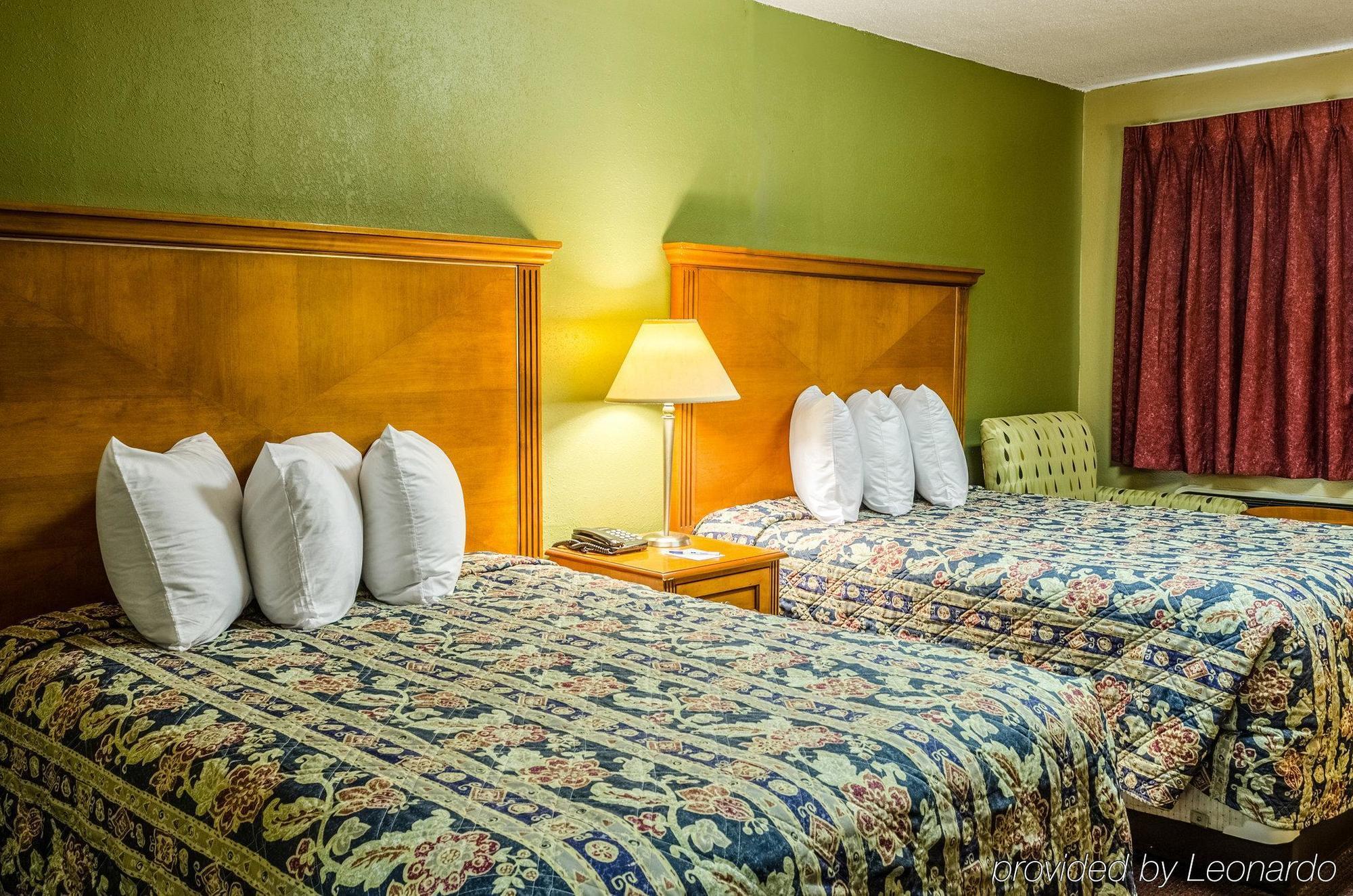 Rodeway Inn Indianola Esterno foto