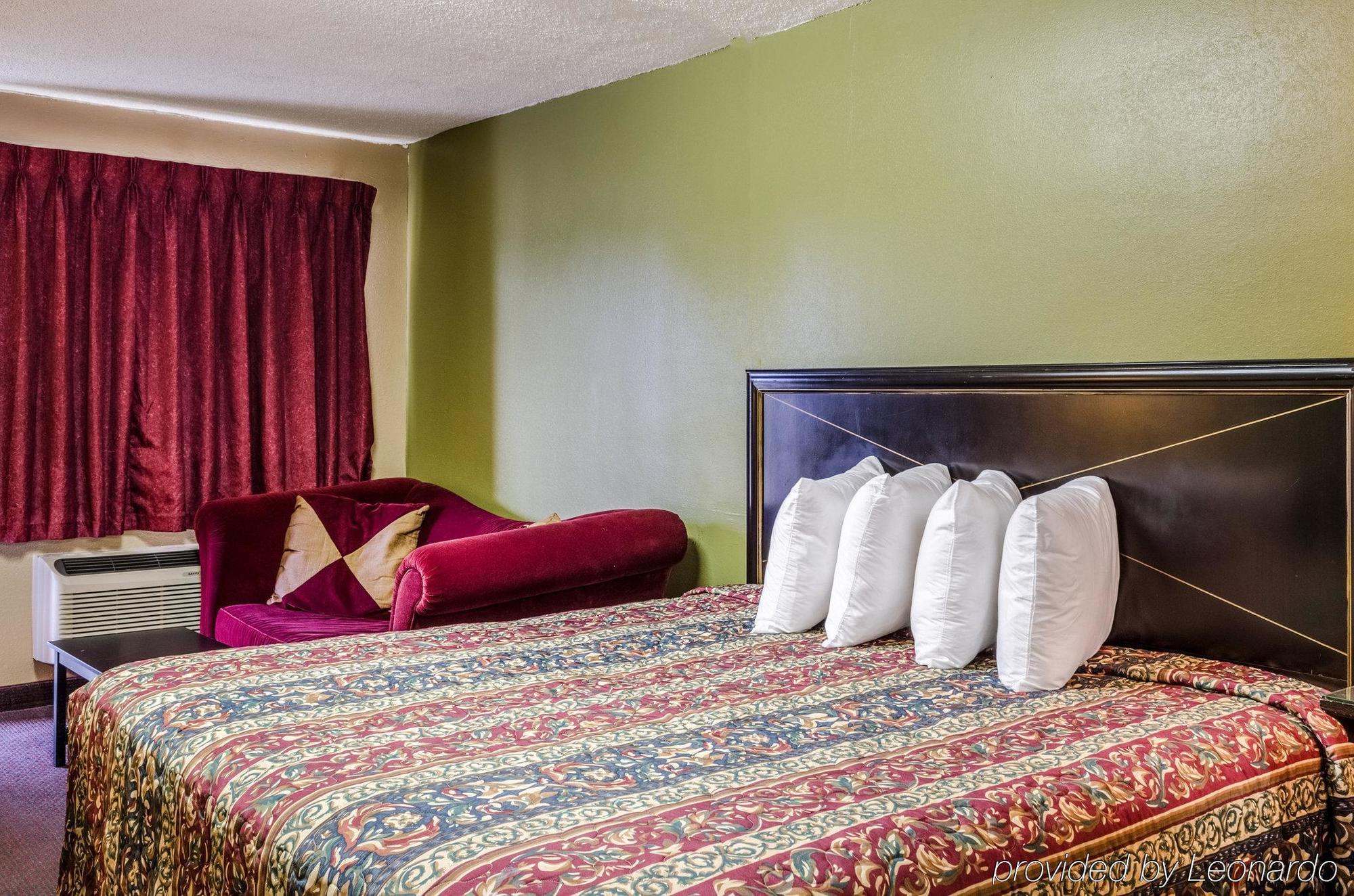 Rodeway Inn Indianola Esterno foto
